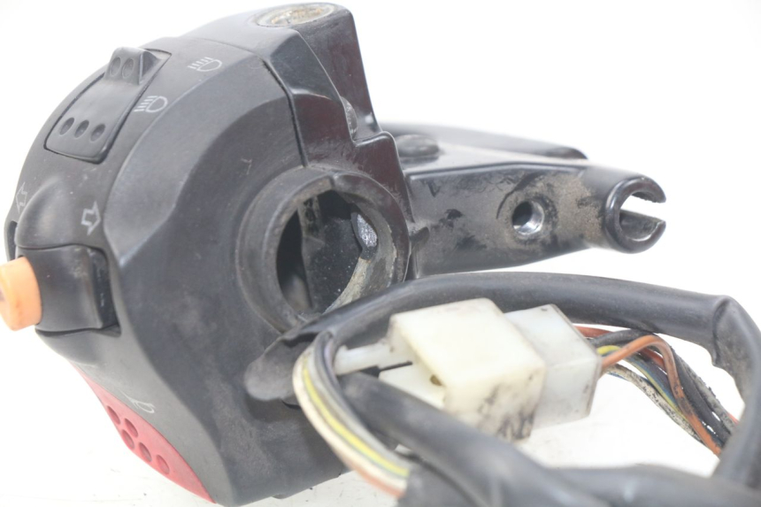 photo de COMMODO GAUCHE PEUGEOT LUDIX 50 (2008 - 2017)