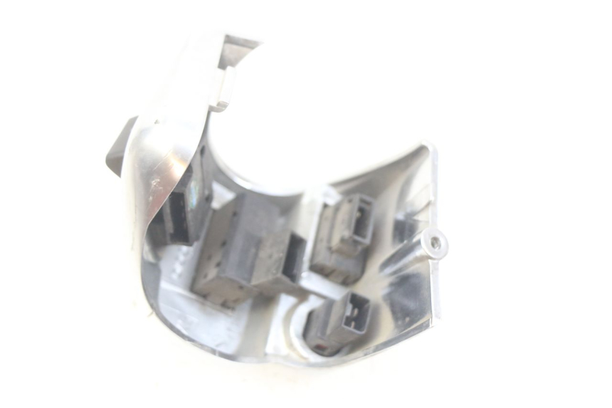 photo de COMMODO GAUCHE PIAGGIO MP3 125 (2006 - 2014)