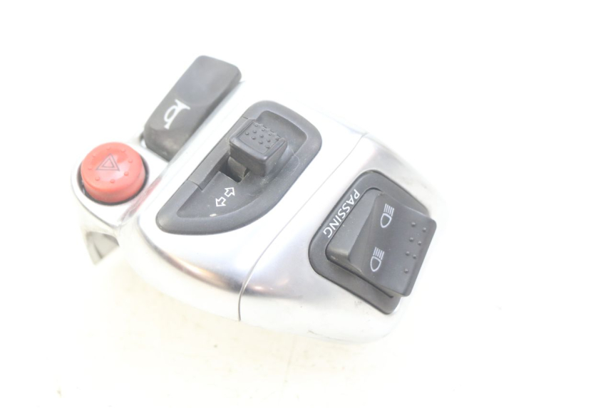 photo de COMMODO GAUCHE PIAGGIO MP3 125 (2006 - 2014)