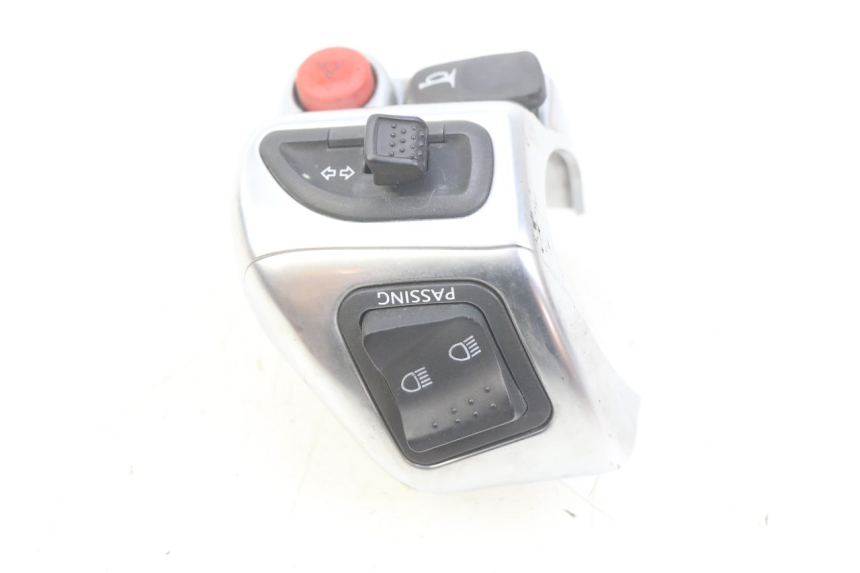 photo de COMMODO GAUCHE PIAGGIO MP3 125 (2006 - 2014)