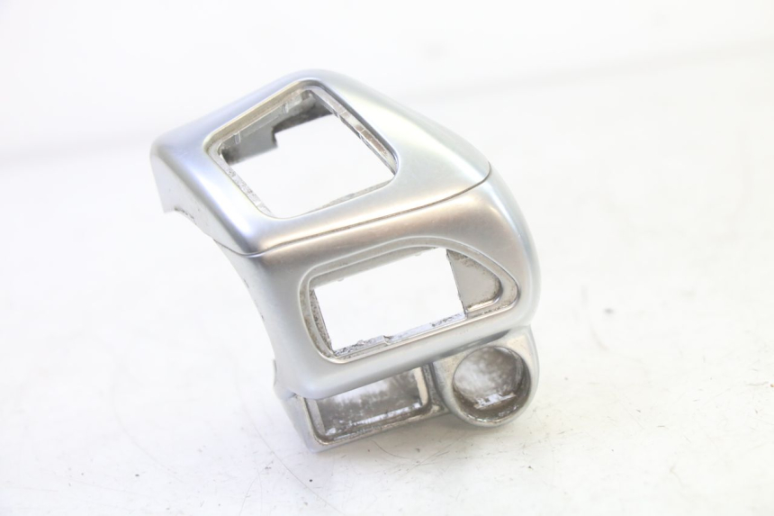 photo de COMMODO GAUCHE PIAGGIO MP3 125 (2006 - 2014)