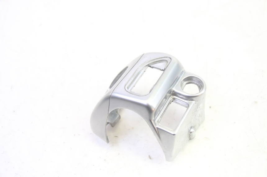 photo de COMMODO GAUCHE PIAGGIO MP3 500 (2016 - 2018) - Détail de la pièce