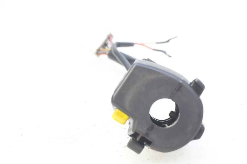 photo de COMMODO GAUCHE GILERA NEXUS 125 (2009 - 2013)