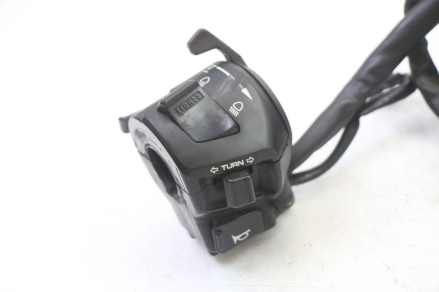 photo de COMMODO GAUCHE HONDA NTV DEAUVILLE 650 (2001 - 2006)