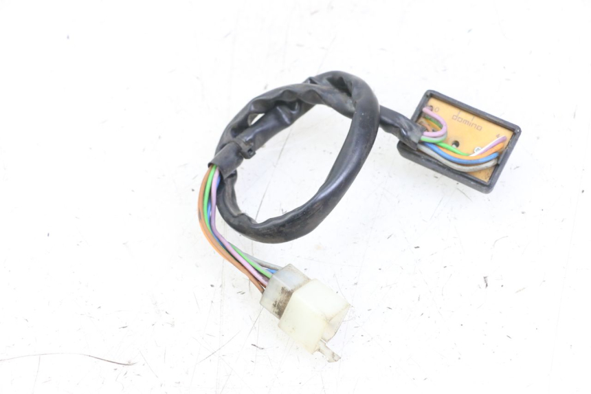 photo de COMMODO GAUCHE PEUGEOT LUDIX ONE 50 (2005 - 2008)