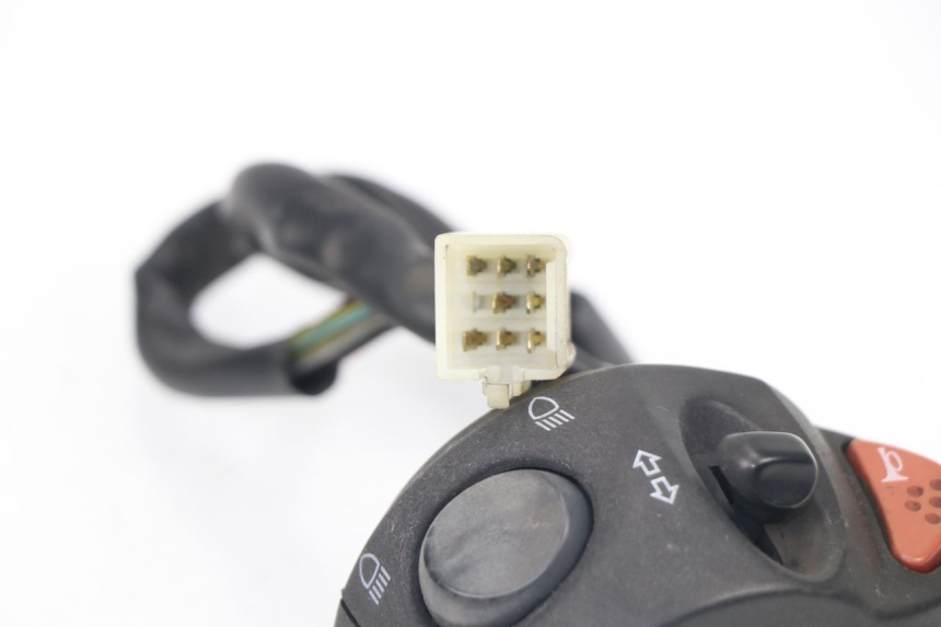 photo de COMMODO GAUCHE PEUGEOT SATELIS 125 (2006 - 2009)