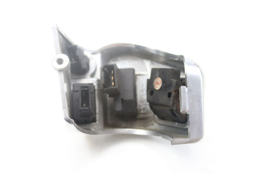 photo de COMMODO GAUCHE PIAGGIO MP3 500 (2014 - 2016)
