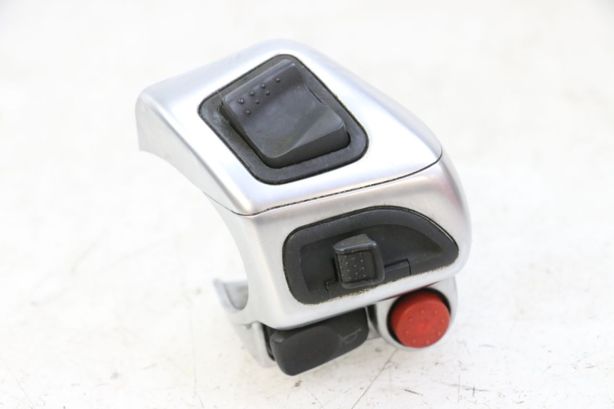 photo de COMMODO GAUCHE PIAGGIO MP3 125 (2006 - 2014)