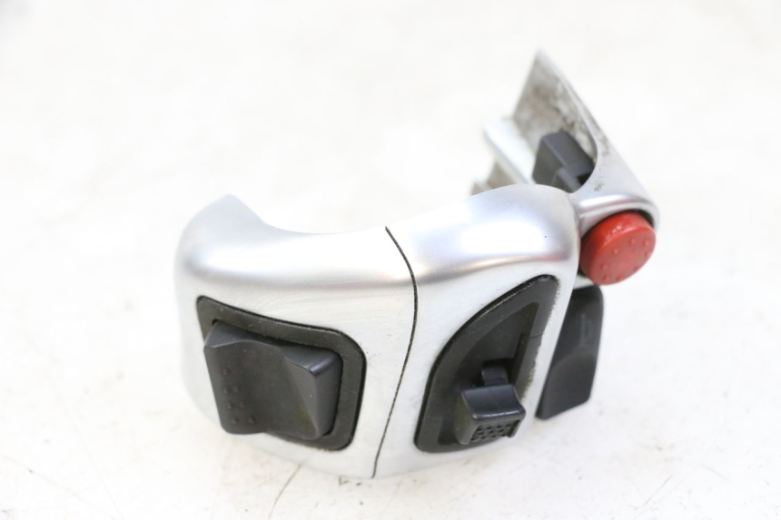 photo de COMMODO GAUCHE PIAGGIO MP3 125 (2006 - 2014)