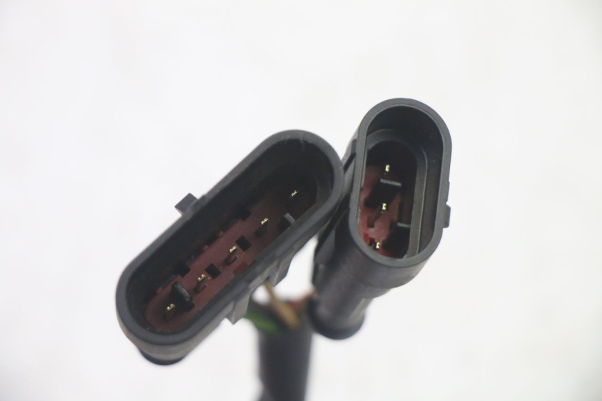 photo de COMMODO GAUCHE LIGIER PULSE 3 1 (2014 - 2020) - État de surface