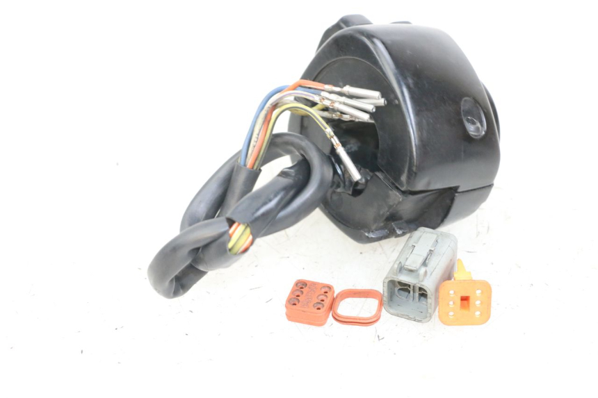 photo de COMMODO GAUCHE HARLEY DAVIDSON SPORTSTER XL CUSTOM 1200 (2003 - 2004)