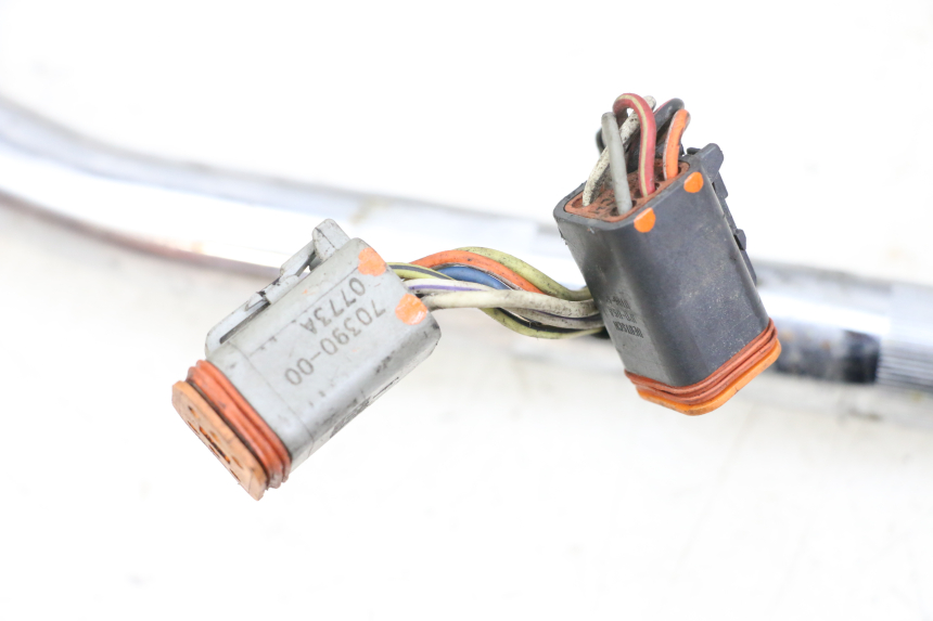 photo de COMMODO GAUCHE HARLEY DAVIDSON SPORTSTER XL CUSTOM 1200 (2003 - 2004)