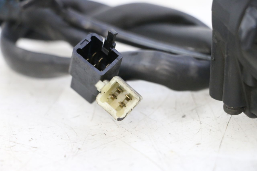 photo de COMMODO GAUCHE HONDA ST PAN EUROPEAN 1300 (2002 - 2013)