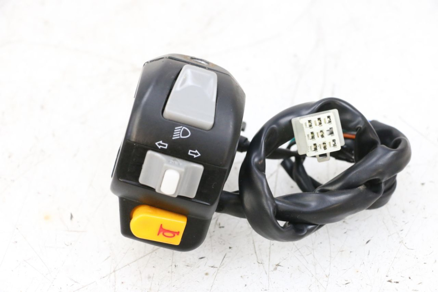 photo de COMMODO GAUCHE NECO TEMPO 4T 50 (2022 - 2026) - Vue principale