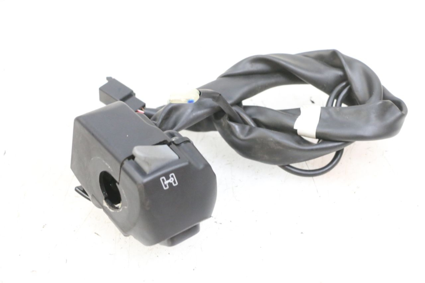 photo de COMMODO GAUCHE YAMAHA TRICITY 300 (2020 - 2024) - Autre angle de vue