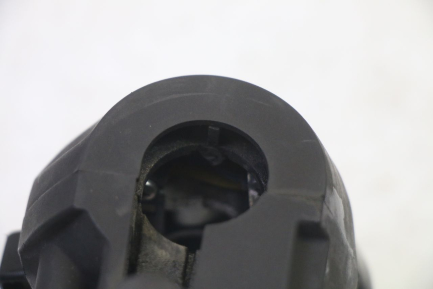 photo de COMMODO GAUCHE YAMAHA X-MAX XMAX 125 (2010 - 2014)