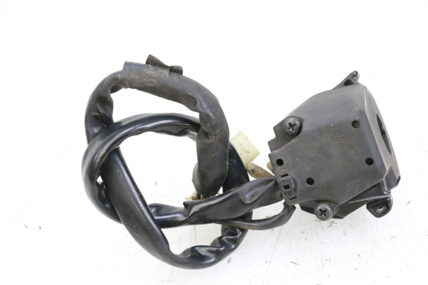 photo de COMMODO GAUCHE YAMAHA X-MAX XMAX 125 (2010 - 2013) - Autre angle de vue