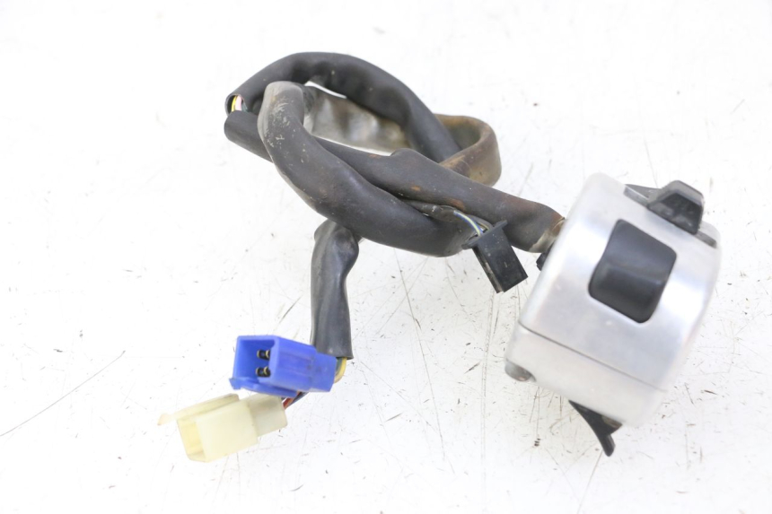 photo de COMMODO GAUCHE YAMAHA XVS DRAG STAR DRAGSTAR 650 (1997 - 2007)