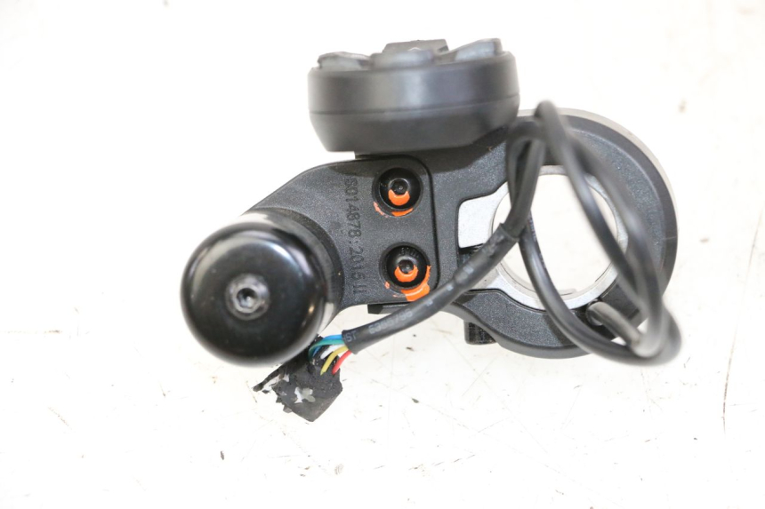 photo de COMMODO GAUCHE SEGWAY NINEBOT ZT3 PRO 1