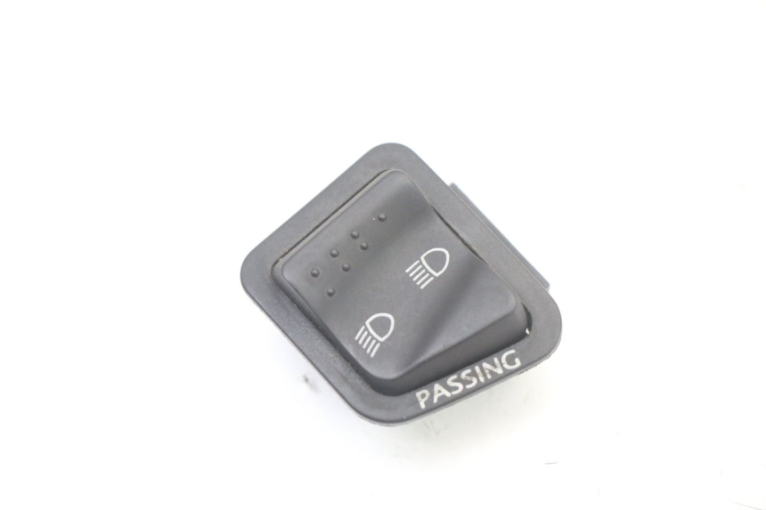 photo de COMMODO PLEIN PHARE PIAGGIO MP3 500 (2014 - 2016)
