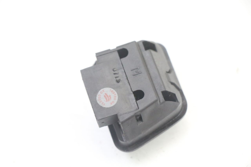photo de COMMODO PLEIN PHARE PIAGGIO MP3 500 (2014 - 2016)