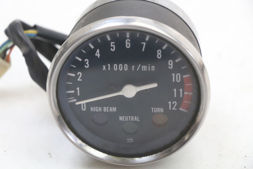 photo de COMPTE TOUR SUZUKI GN 125 (1997 - 2000)