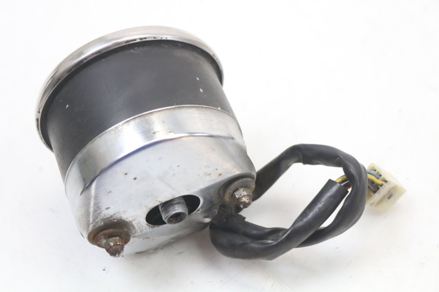 photo de COMPTE TOUR SUZUKI GN 125 (1997 - 2000)