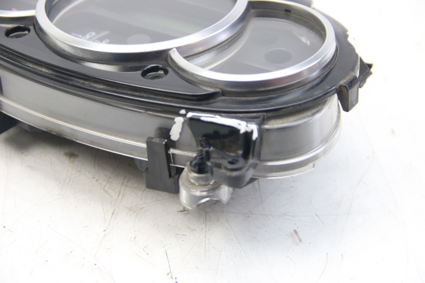 photo de COMPTEUR PIAGGIO BEVERLY 125 (2010 - 2015)