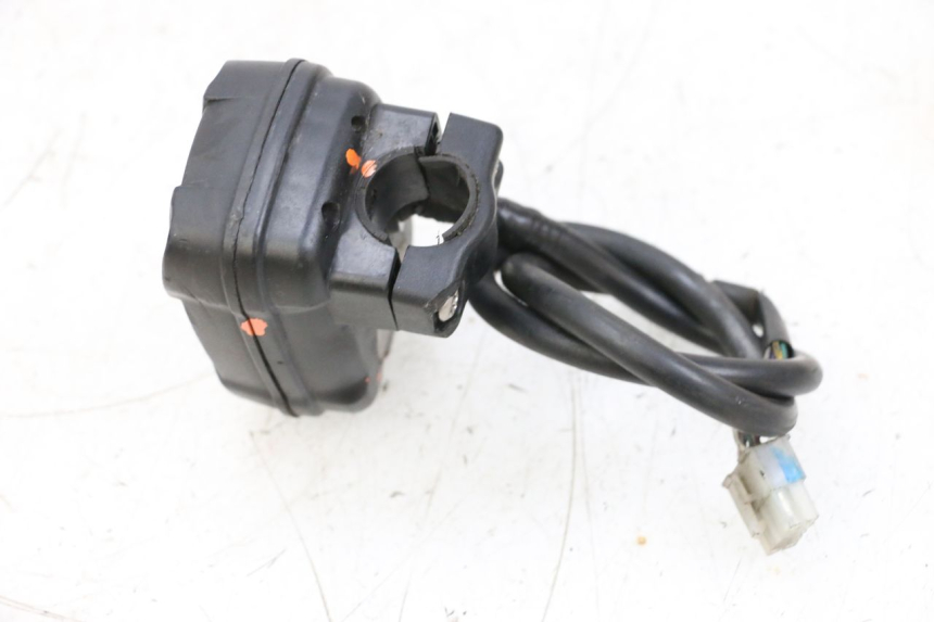 photo de COMPTEUR  MBK BOOSTER SPIRIT NAKED 50 (2004 - 2017) - Marquages et références