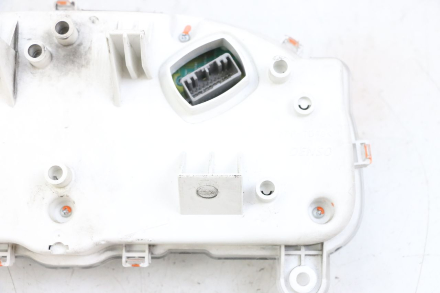 photo de COMPTEUR  SUZUKI BURGMAN 650 (2013 - 2020)