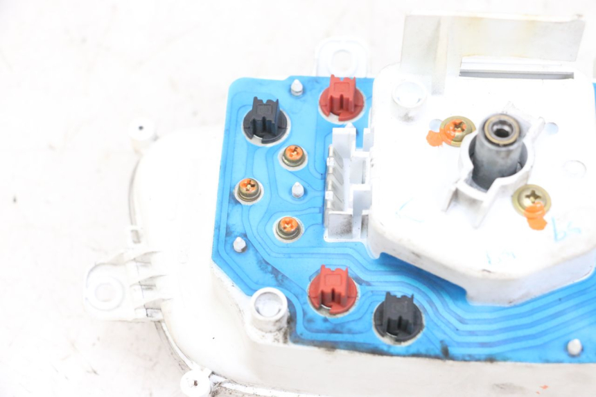 photo de COMPTEUR  YAMAHA BW'S EASY 50 (2013 - 2016) - État de surface