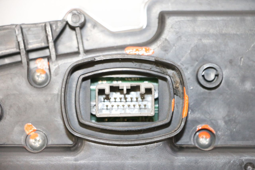 photo de COMPTEUR HONDA FES S-WING SWING ABS 125 (2007 - 2015)