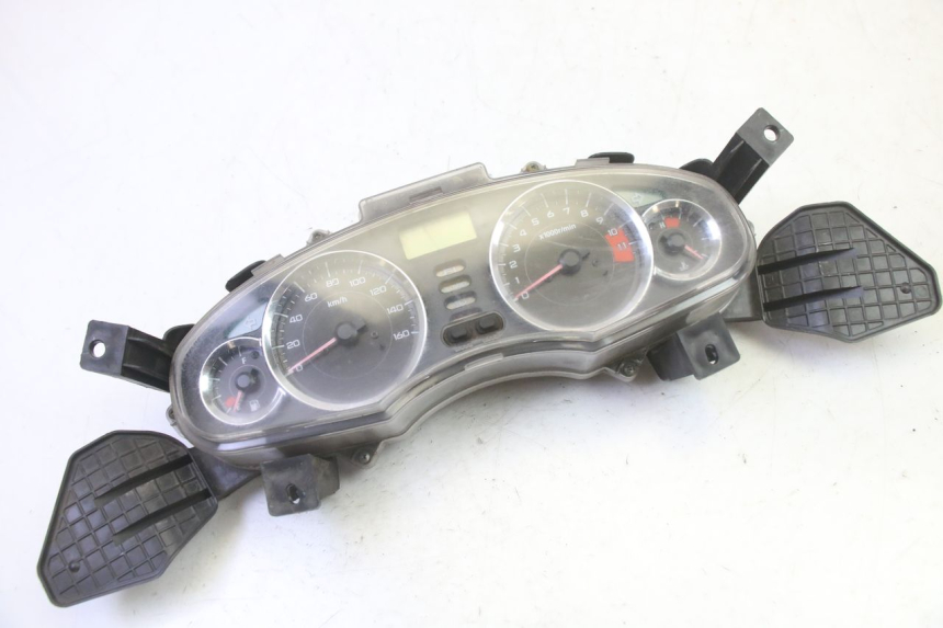 photo de COMPTEUR HONDA FES S-WING SWING ABS 125 (2007 - 2015)