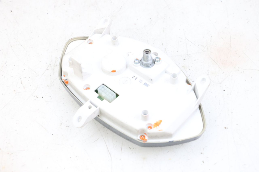 photo de COMPTEUR  MBK FLAME X 125 (2007 - 2016) - Autre angle de vue