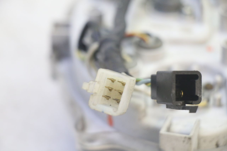 photo de COMPTEUR PIAGGIO FLY 4T 50 (2013 - 2017) - Zoom composants