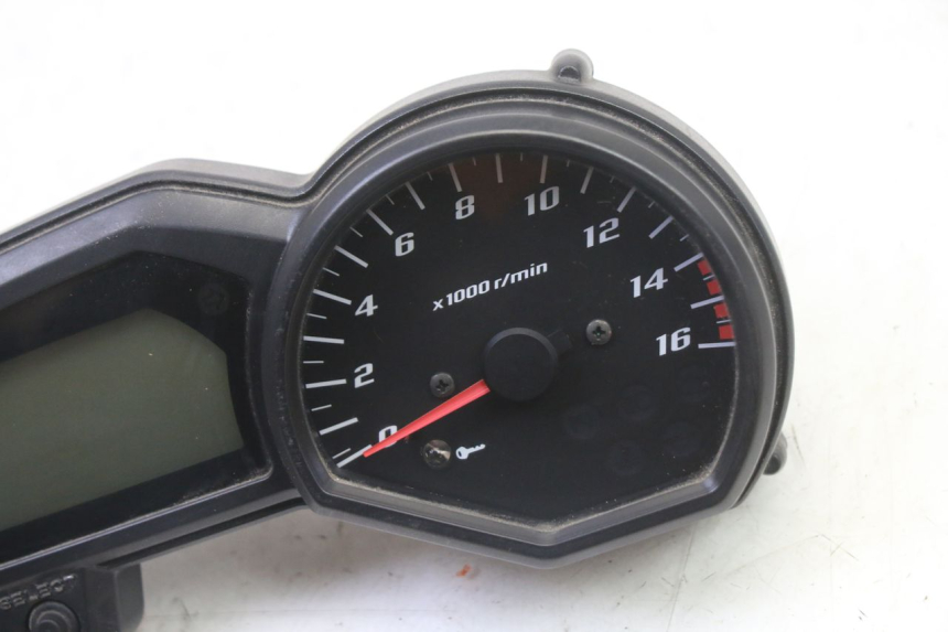 photo de COMPTEUR  YAMAHA FZ6 FAZER S2 600 (2007 - 2011)