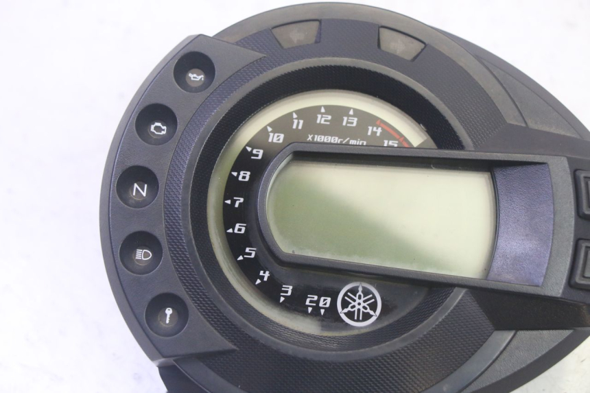 photo de COMPTEUR  YAMAHA FZ6 N FAZER 600 (2004 - 2006)