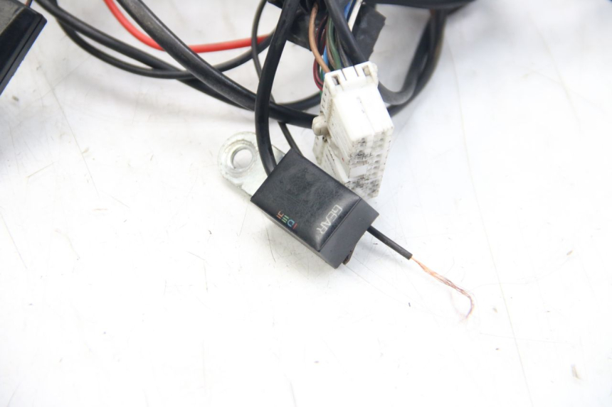 photo de COMPTEUR  YAMAHA FZS FAZER 600 (2001 - 2003)