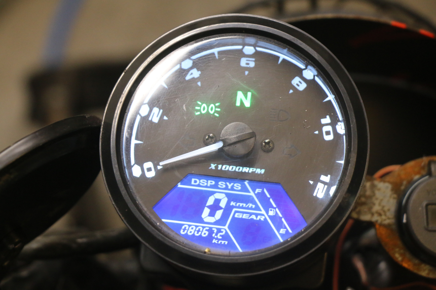 photo de COMPTEUR  YAMAHA FZS FAZER 600 (2001 - 2003)