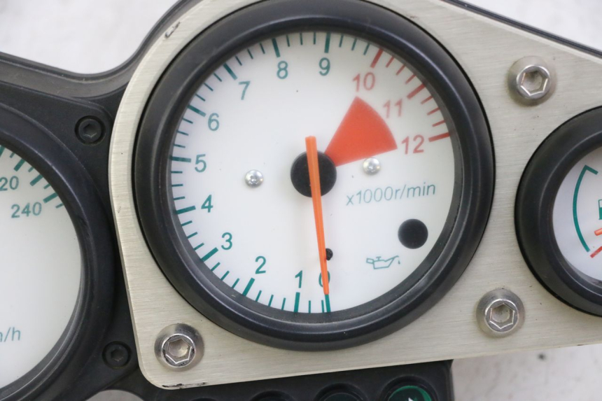 photo de COMPTEUR  KAWASAKI ZR7 ZR-7 S 750 (1999 - 2004)