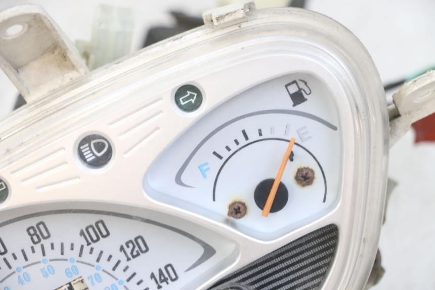 photo de COMPTEUR KYMCO LIKE 125 (2009 - 2016) - Vue rapprochée