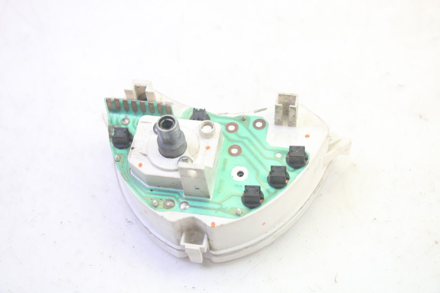 photo de COMPTEUR PEUGEOT LUDIX 50 (2008 - 2017) - Points de fixation