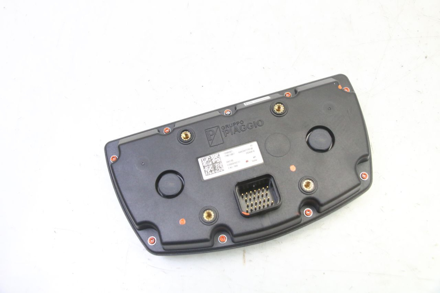 photo de COMPTEUR  PIAGGIO MP3 HPE 310 (2024 - 2025)