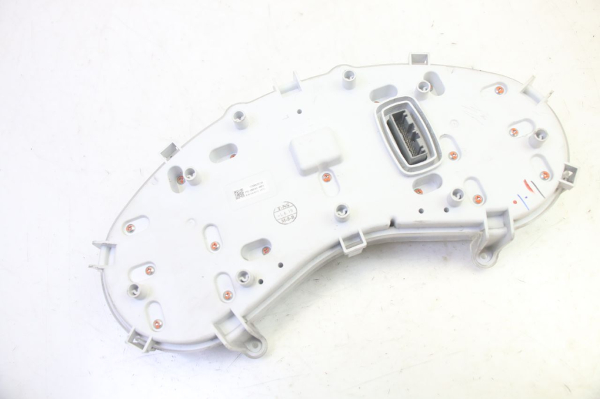 photo de COMPTEUR  PIAGGIO MP3 HPE 350 (2018 - 2020) - Pièce contrôlée