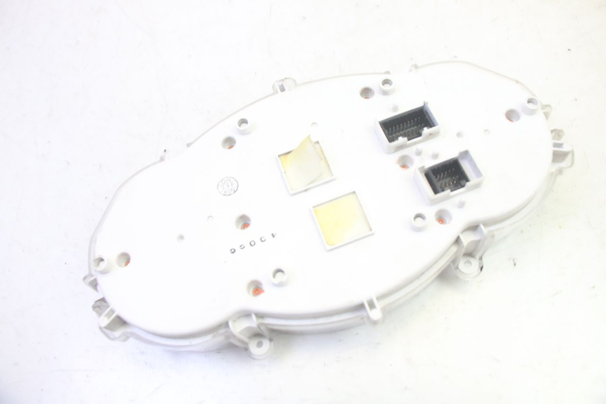 photo de COMPTEUR PIAGGIO MP3 LT 400 (2007 - 2012) - Vue produit