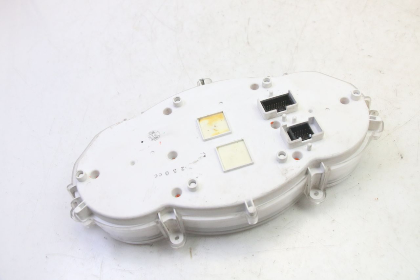 photo de COMPTEUR  PIAGGIO MP3 RL 250 (2007 - 2010)