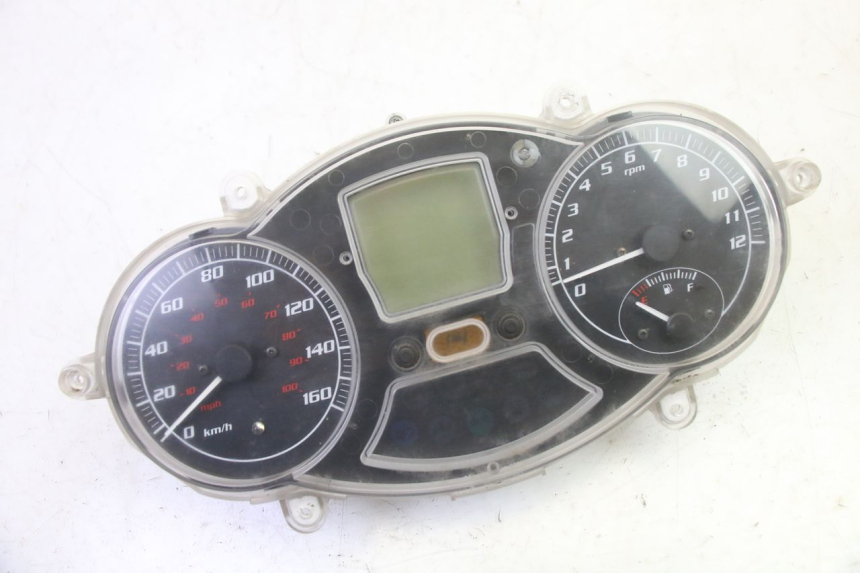 photo de COMPTEUR  PIAGGIO MP3 RL 250 (2007 - 2010) - Vue principale