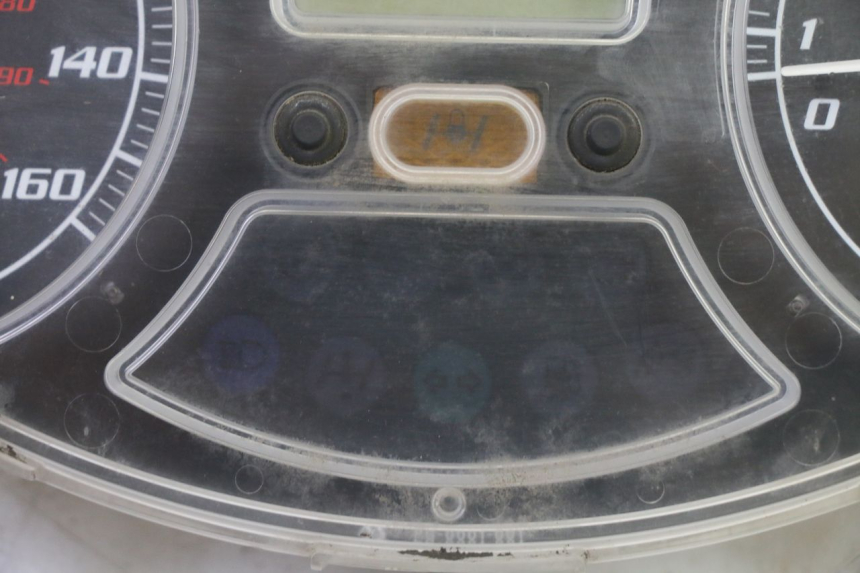 photo de COMPTEUR  PIAGGIO MP3 RL 250 (2007 - 2010) - Autre angle de vue