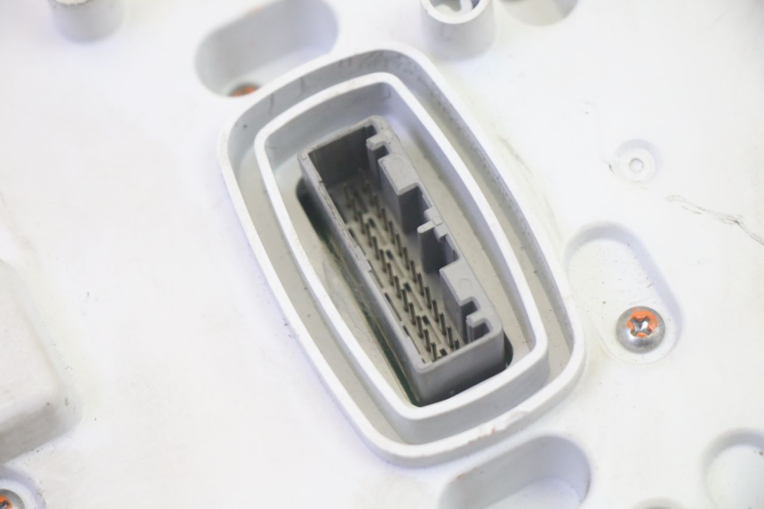 photo de COMPTEUR  PIAGGIO MP3 500 (2016 - 2018) - Vue produit