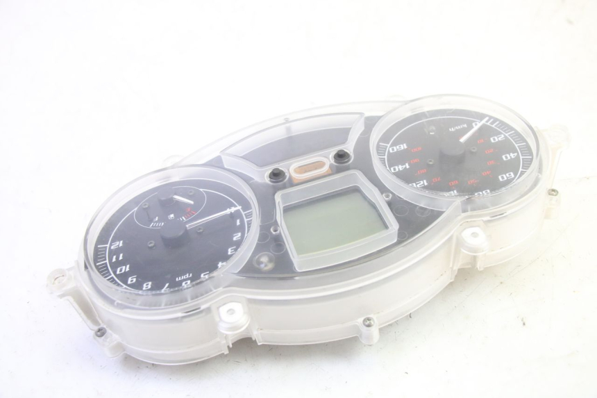 photo de COMPTEUR  PIAGGIO MP3 RL 250 (2007 - 2010) - Pièce contrôlée